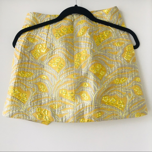 HOST PICK 🍭 Tapestry Treat! Sweet n’ sexy skirt, amazing fabric! - Picture 12 of 13